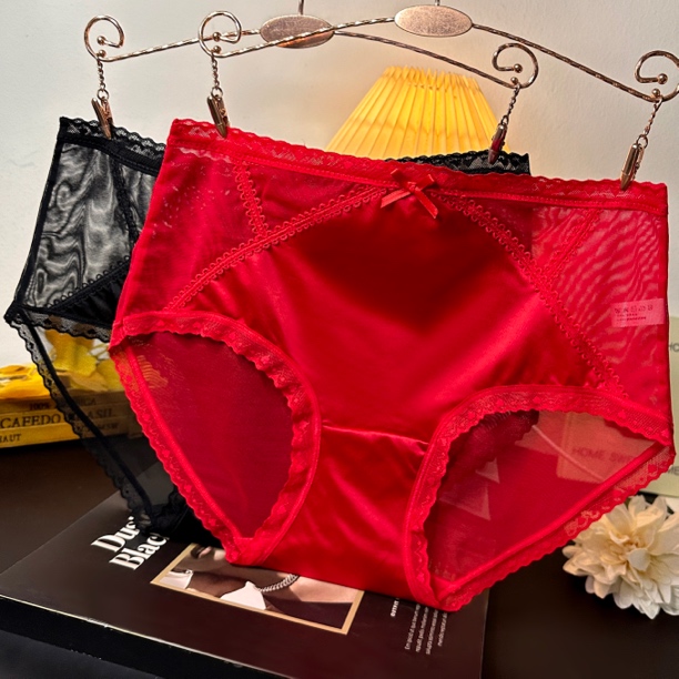 【黑天鹅】红黑混搭中高腰时尚性感舒适性感薄款透气包臀蕾丝内裤女