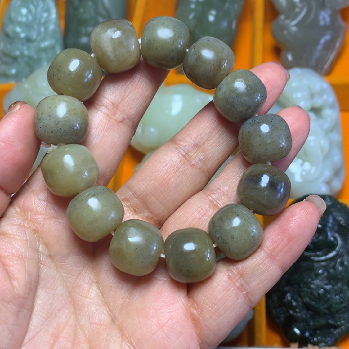 【闪购商品】和田玉手串未镶嵌y****0
