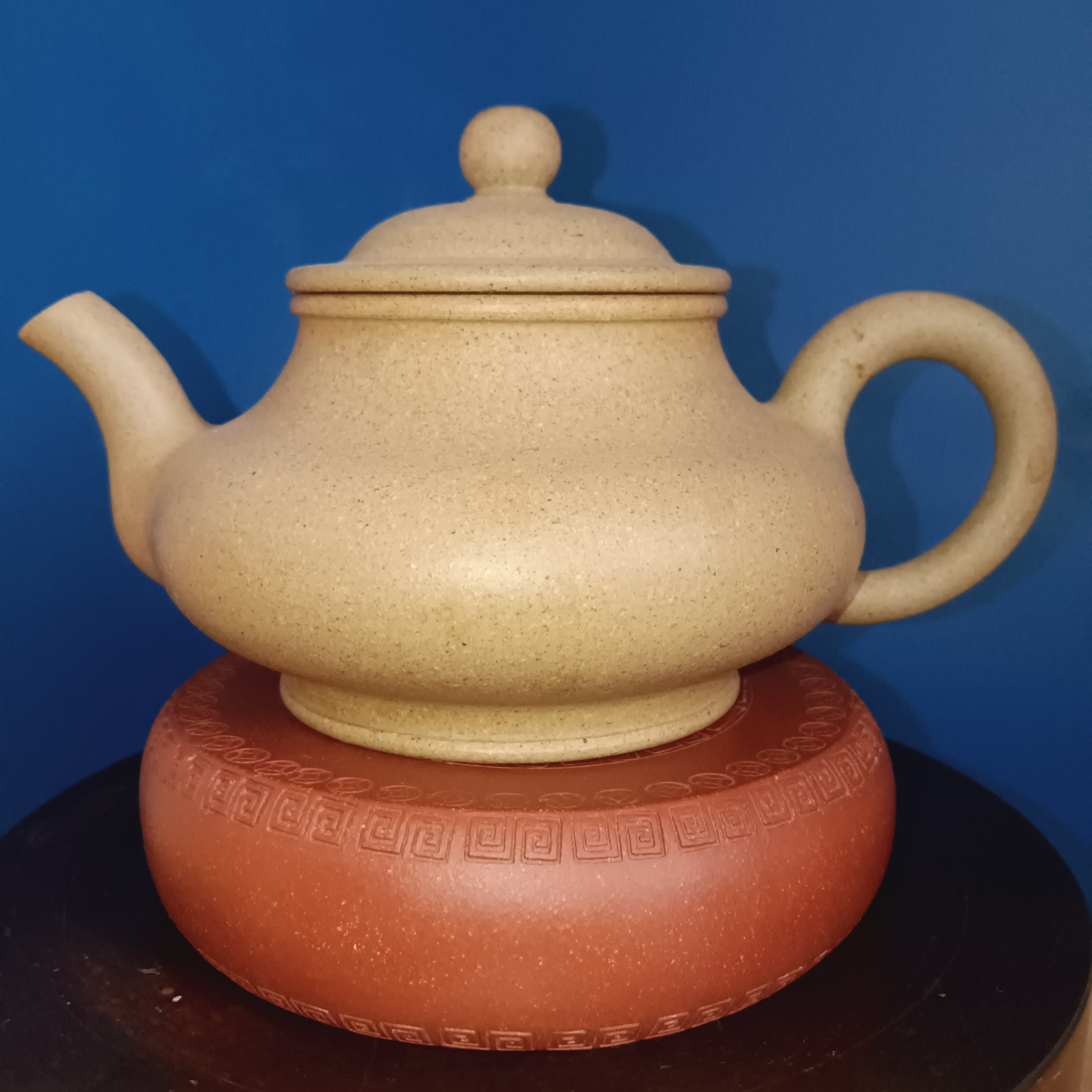 紫砂茶壶，青段泥，容量200cc