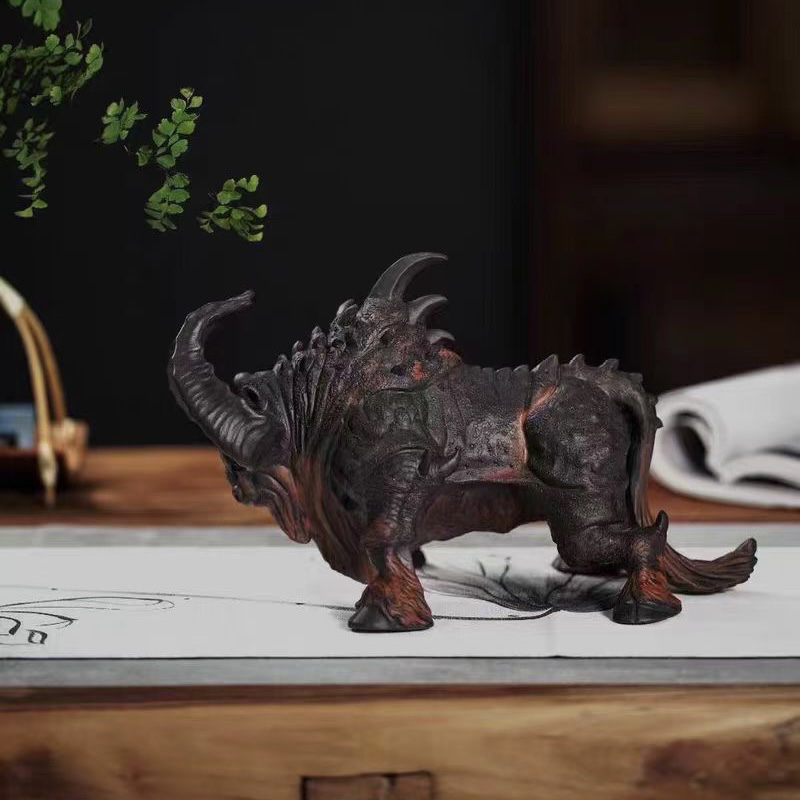 卧壶藏宠宜兴紫砂茶宠摆件精品张成作品精工手作呲铁神牛霸气冲天