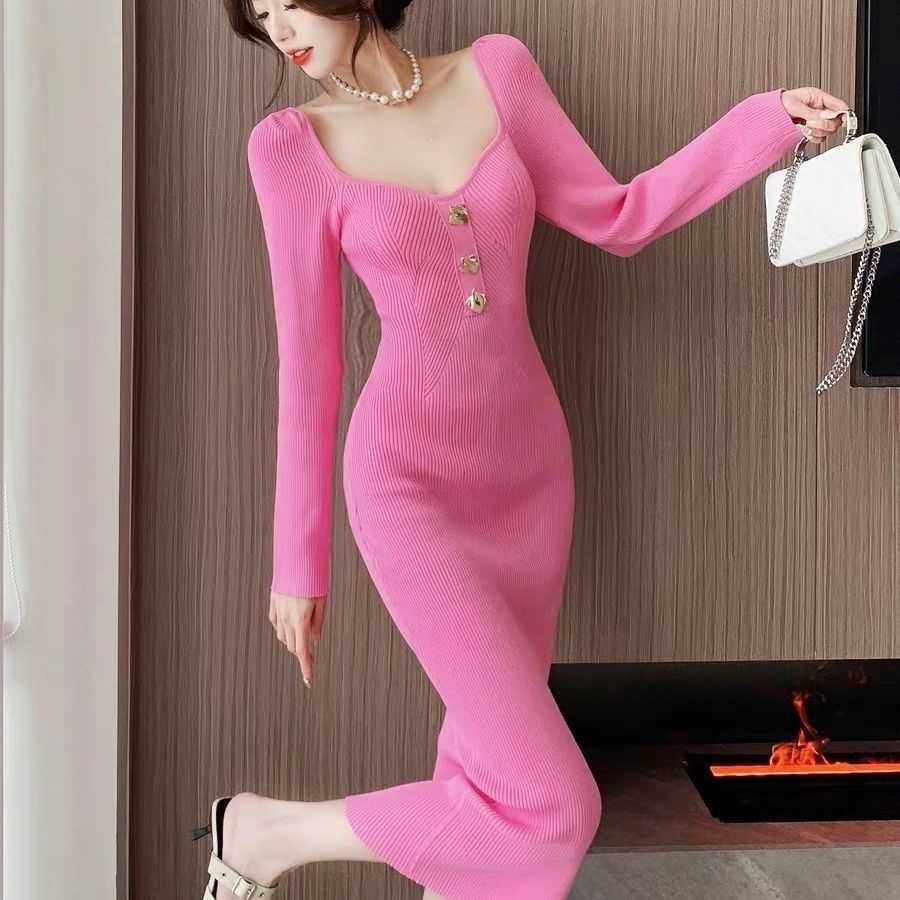 紧身收腰气质连衣裙女秋冬感修身方领配大衣包臀裙内搭长款毛过膝