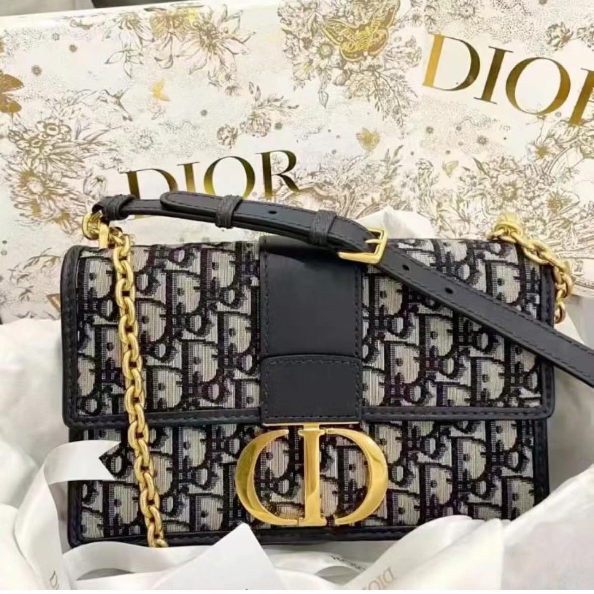 99新 DIOR/迪奥  牛奢网/新款蒙田老花包/23年