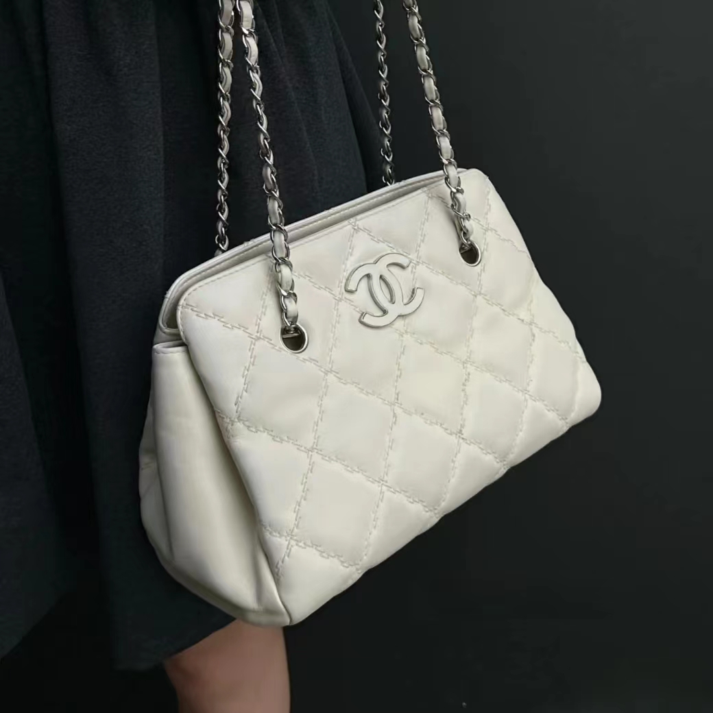 99新 Chanel/香奈儿 牛奢网/白色托特菱格单肩包