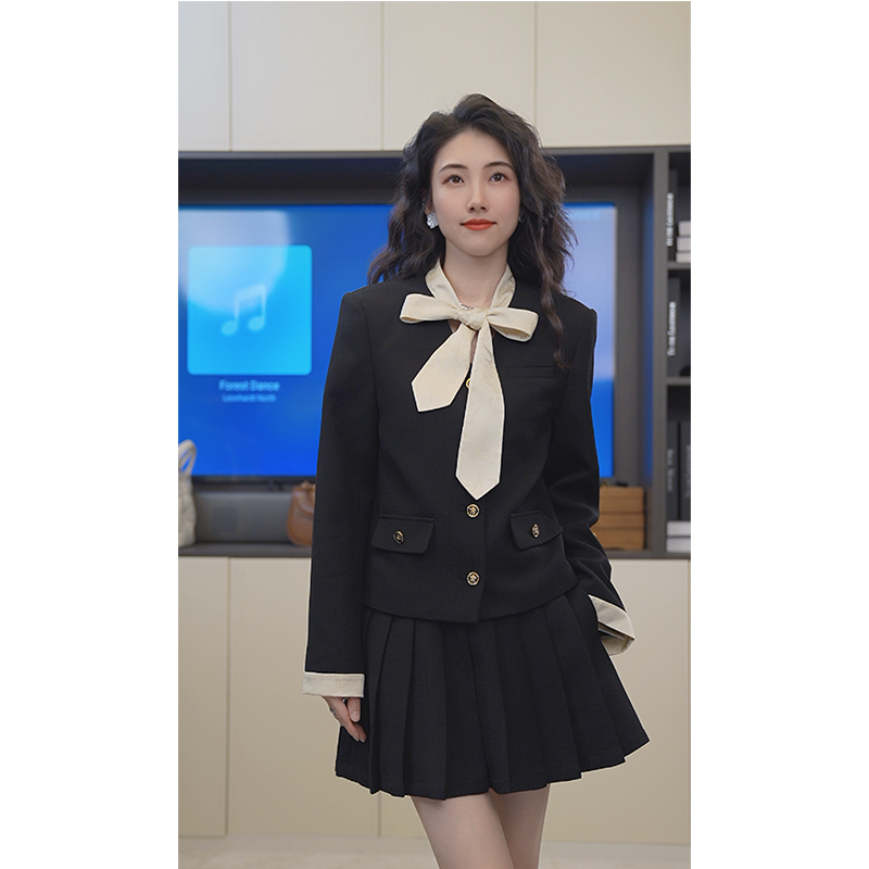 小乖逃X轻奢款高级感黑色西装蝴蝶结百搭气质时尚撞色8047女士