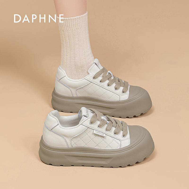 Daphne/达芙妮休闲鞋女2025秋季新款时尚百搭厚底小白鞋运动板鞋