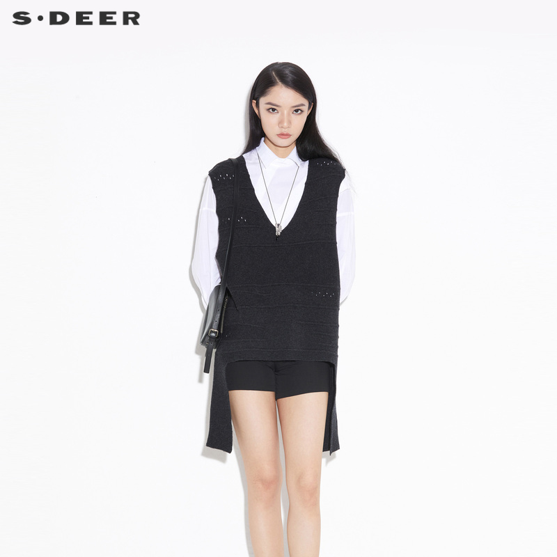 S·DEERsdeer女装学院风复古V领肌理拼接马甲羊毛针织衫S21383520
