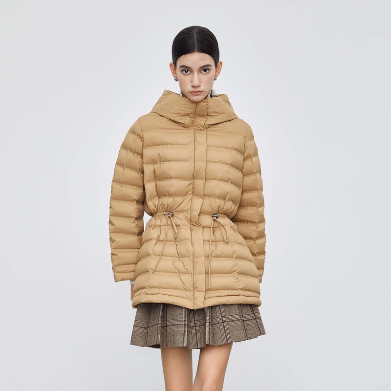 S·DEER圣迪奥冬季时尚保暖轻薄休闲收腰设计师羽绒服S23463105