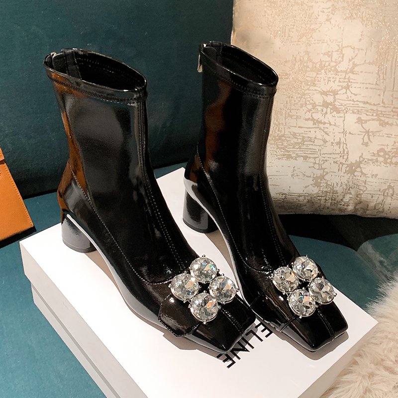 【韩韩专属】5.5公分2024秋冬新款四叶草粗跟方头瘦瘦靴短靴