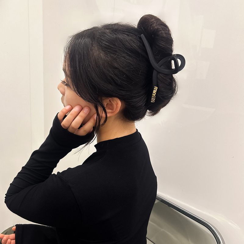 黑色优雅高级感min夹子 百搭发夹头饰可爱网红气质抓夹饰品354651