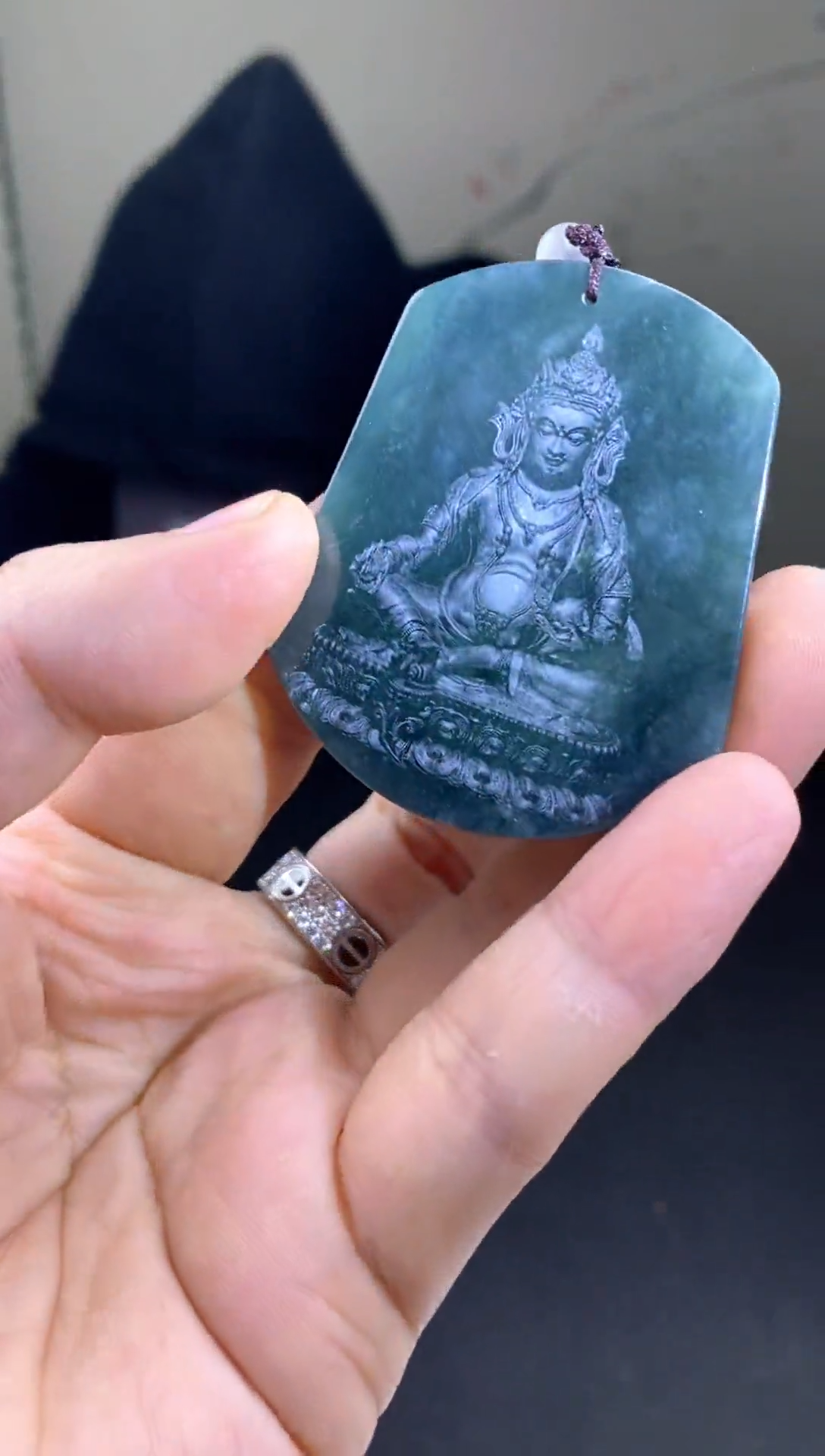 【闪购商品】翡翠颈饰未镶嵌双面山水