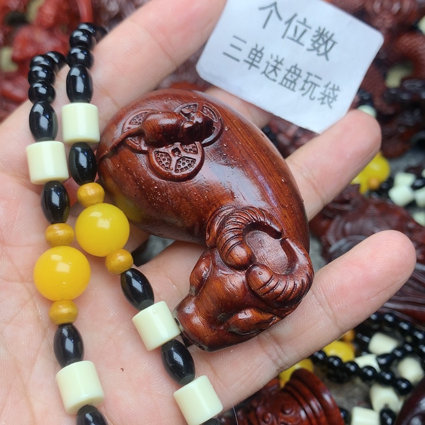 【闪购商品】木头扭转