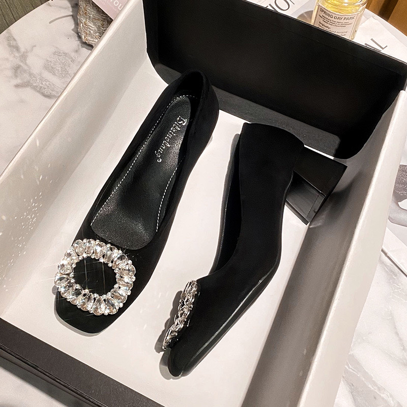 新款加绒单里羊猄绒水钻方头粗跟久站不累脚一脚蹬单鞋百搭时尚