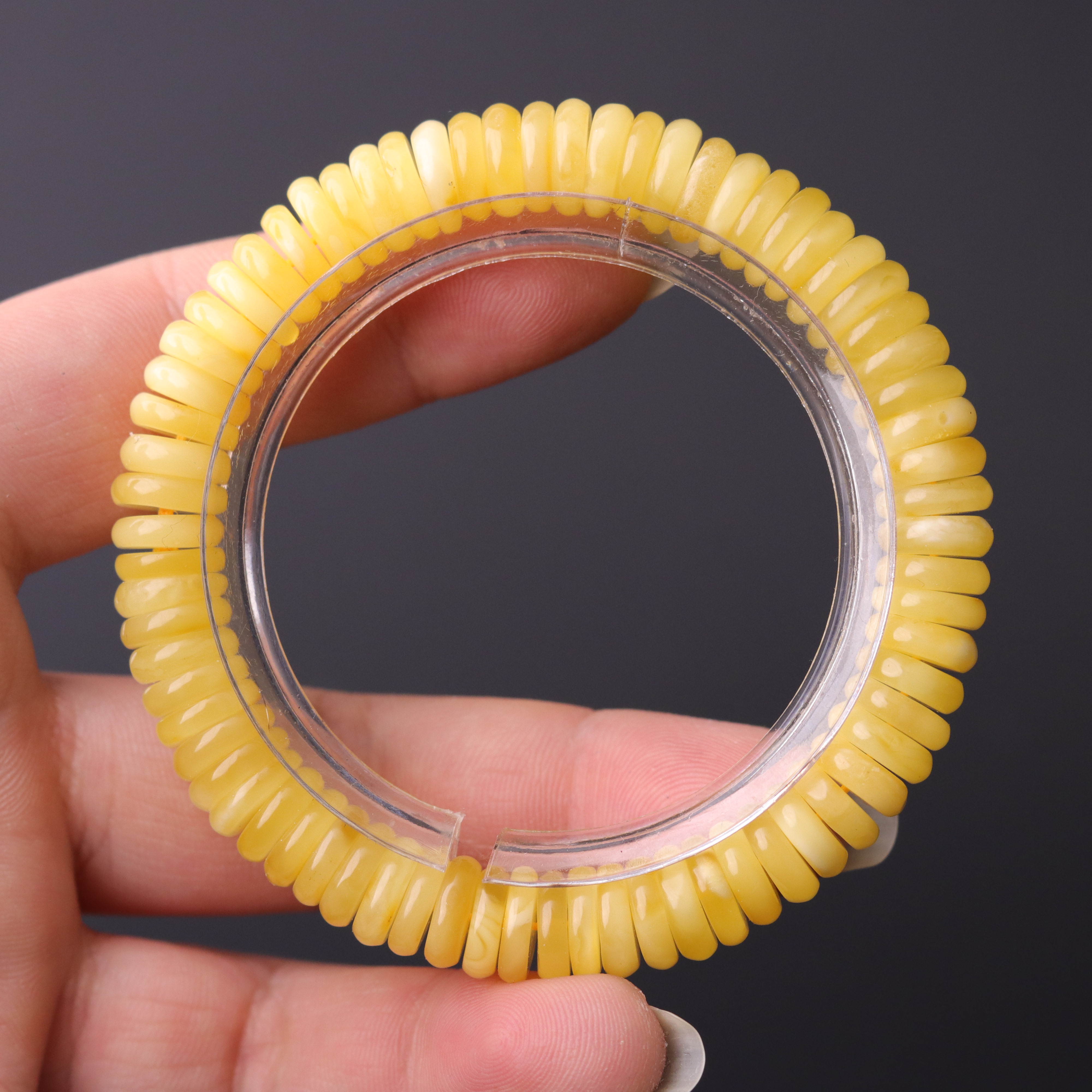 S5924【俄料蜜蜡隔片】原矿蜜蜡薄切单圈男女盘玩文玩手串