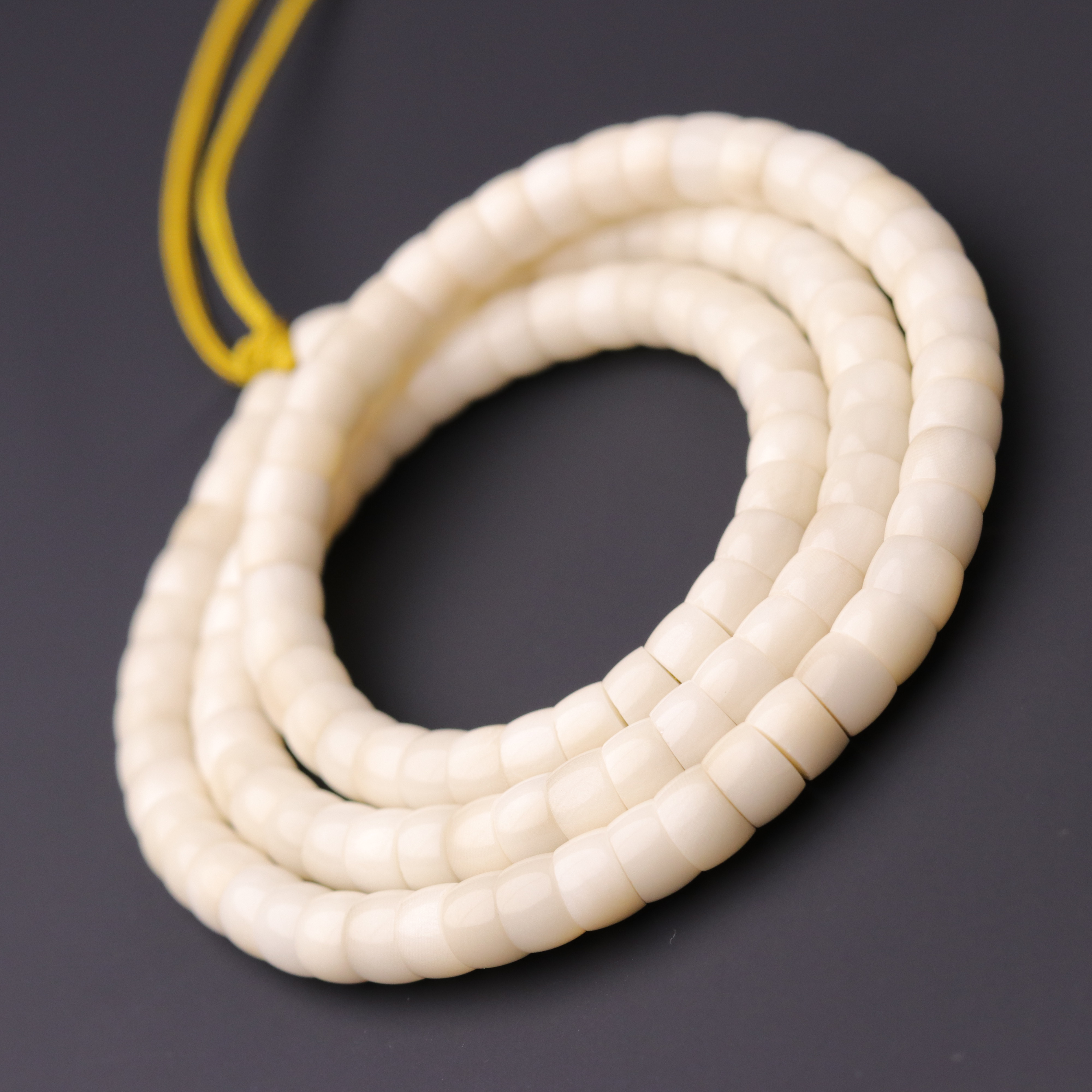 S0619-3【定制小牙果斜切大肠】懒人文玩108长串（送工具）