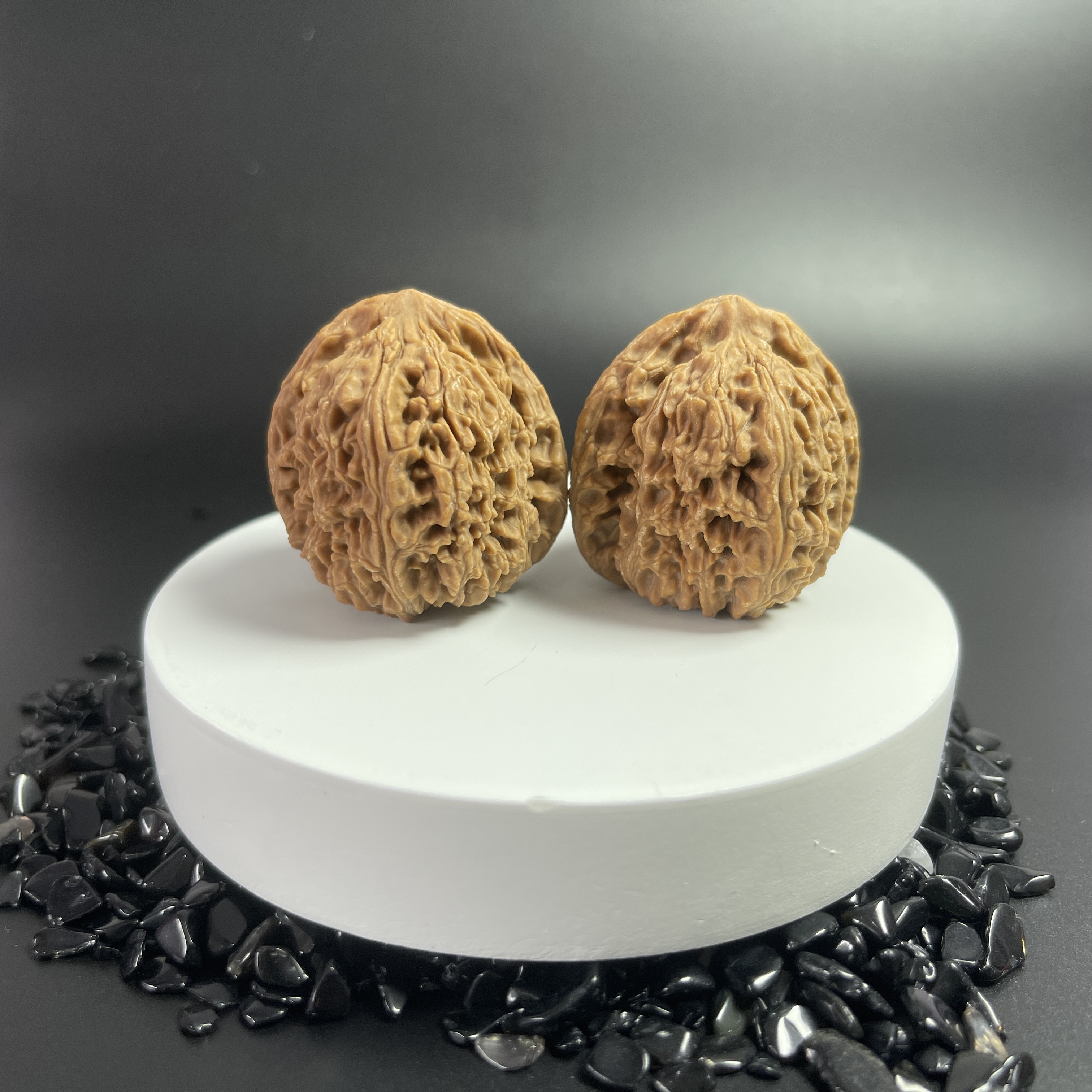 YC1123-6赵喜满一代三角南将石涞水溯源核桃专场文玩核桃手把件