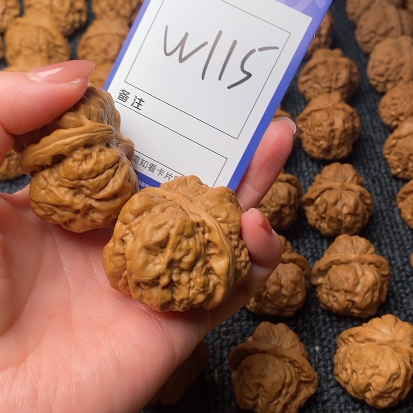 【闪购商品】桃核吊坠?*佳