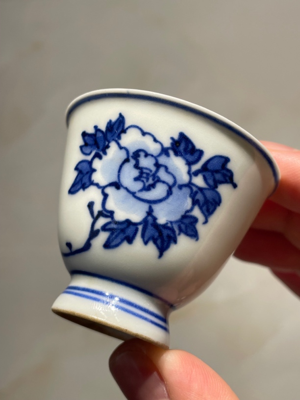 平安七甫手绘牡丹茶杯