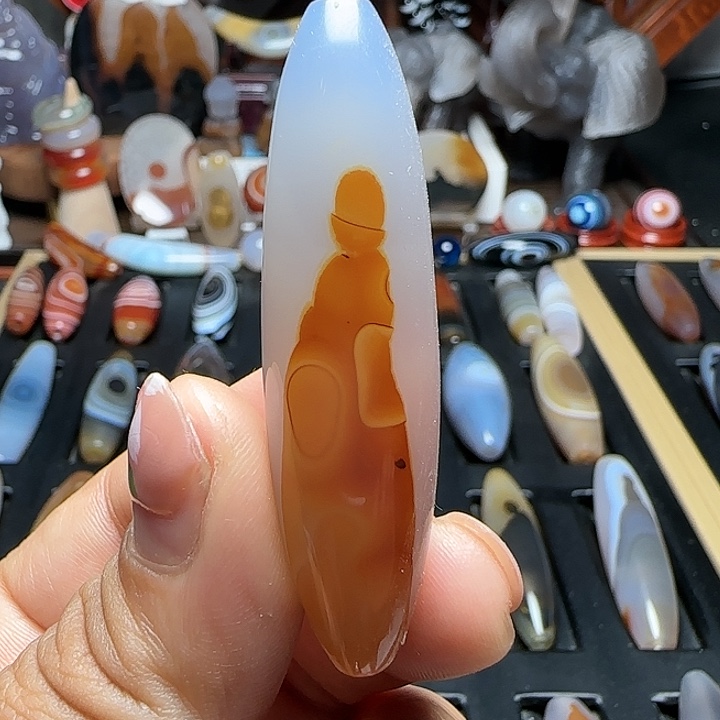 玛瑙/玉髓颈饰未镶嵌