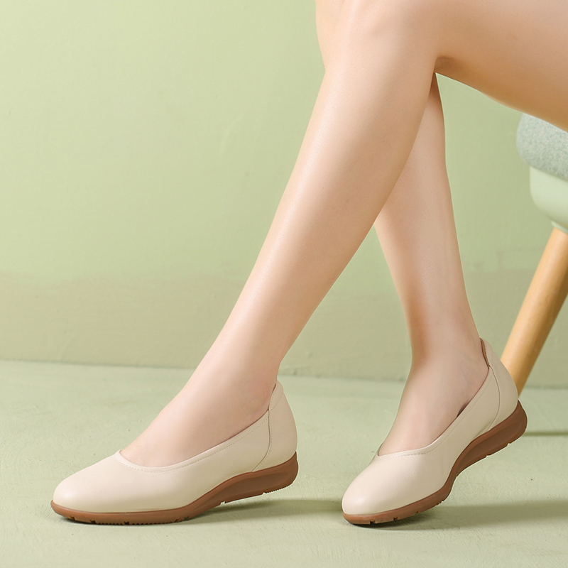 2.5CM舒适平底单鞋圆头小皮鞋软底软面皮休闲鞋轻便健步旅游鞋