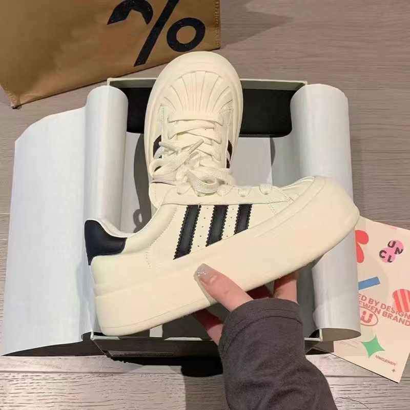 高颜值贝壳头帆布鞋女厚底轻便2023秋新款韩版百搭复古休闲版鞋