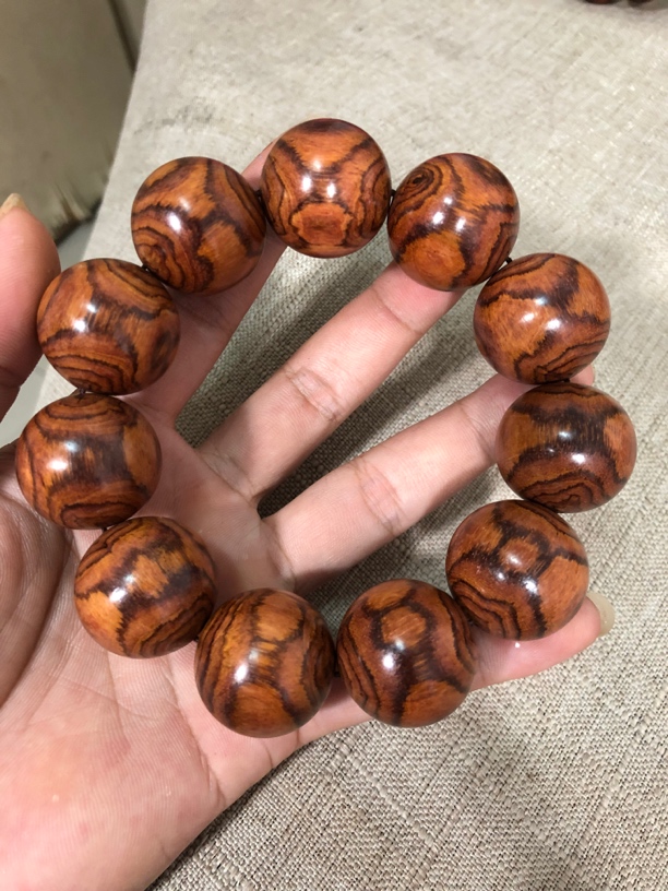 海南黄花梨2.5对眼手串