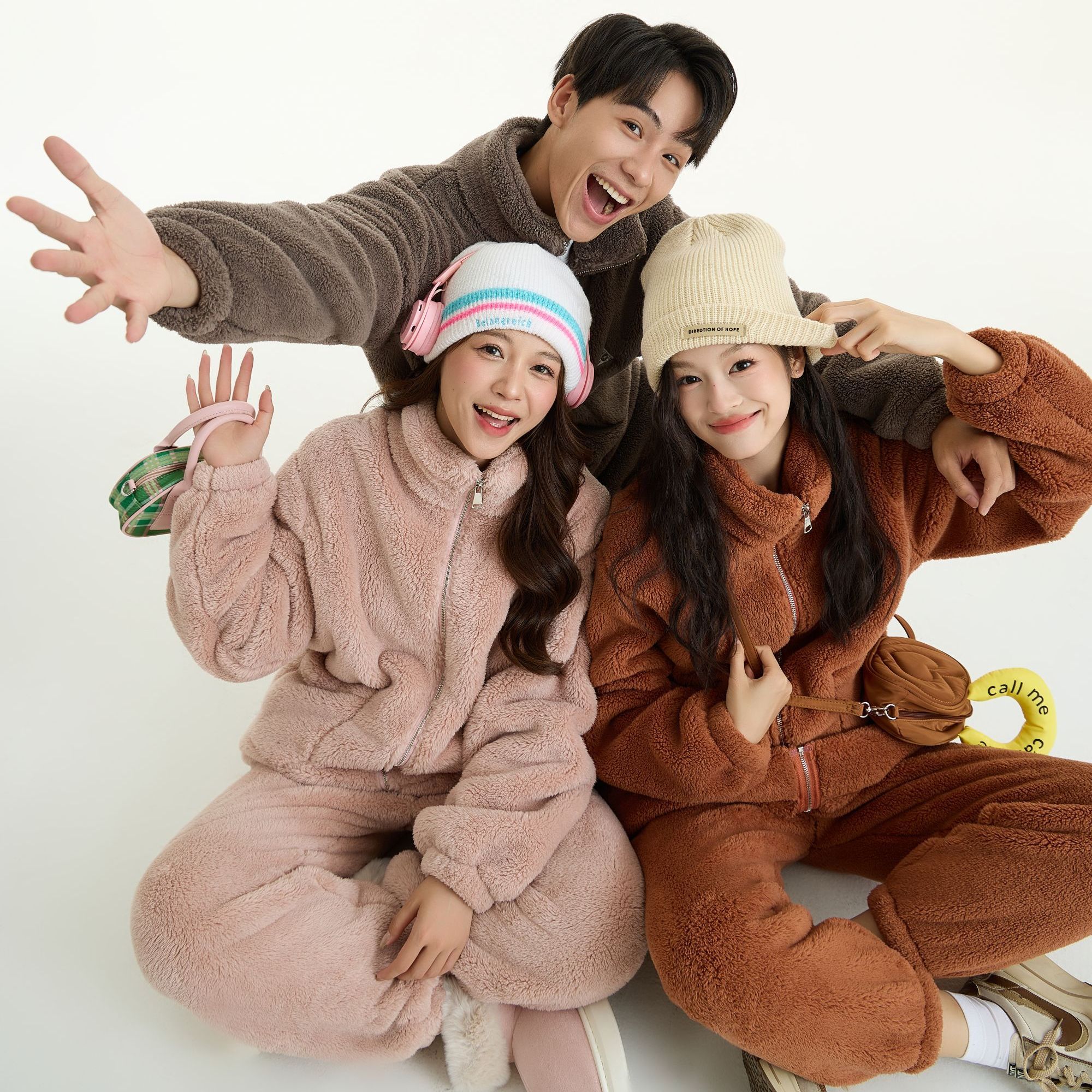 蕉家熊毛绒情侣睡衣秋冬季款加绒加厚可外穿日系家居服套装