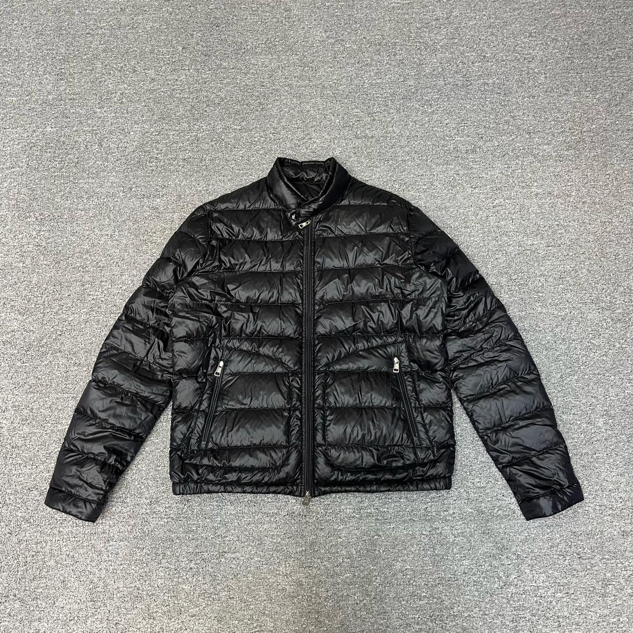 Moncler蒙口黑色亮面羽绒服夹克5码99新