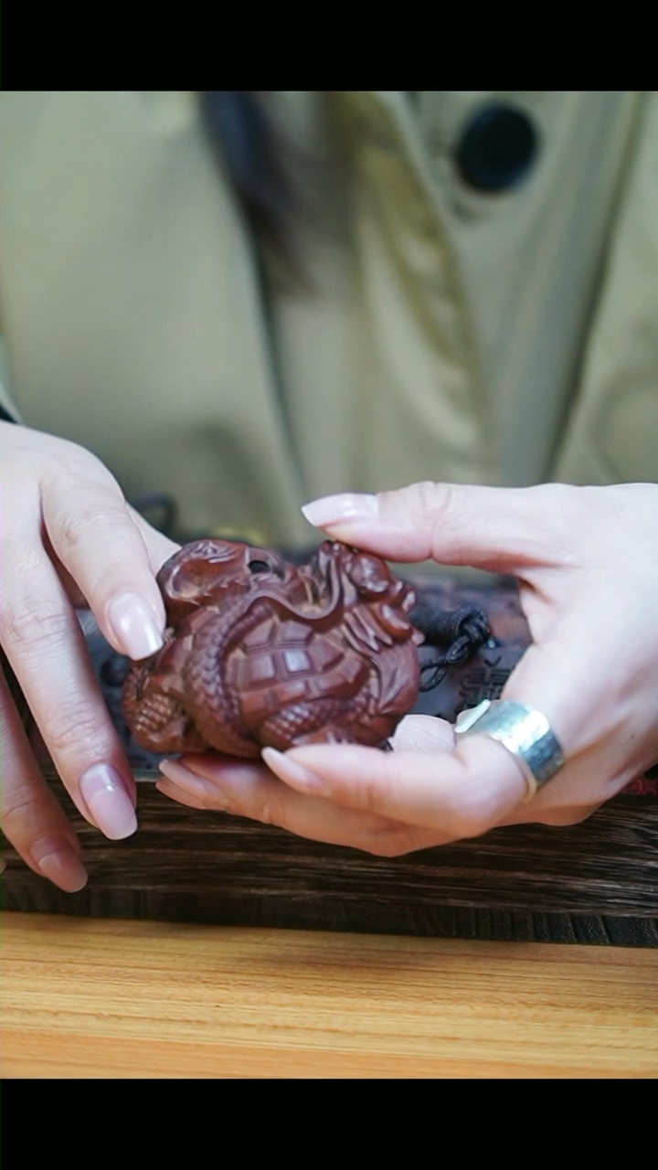 【闪购商品】木头玄武把件