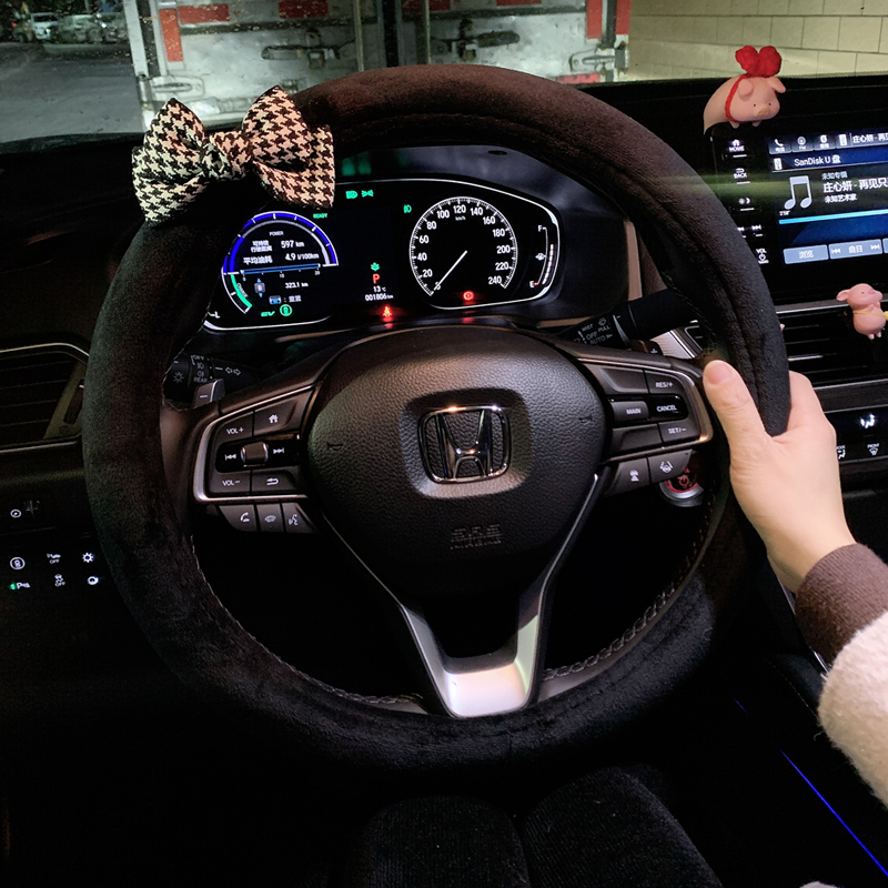 冬季新款毛绒保暖汽车方向盘套通用款气质千鸟格防滑冬天车把套女
