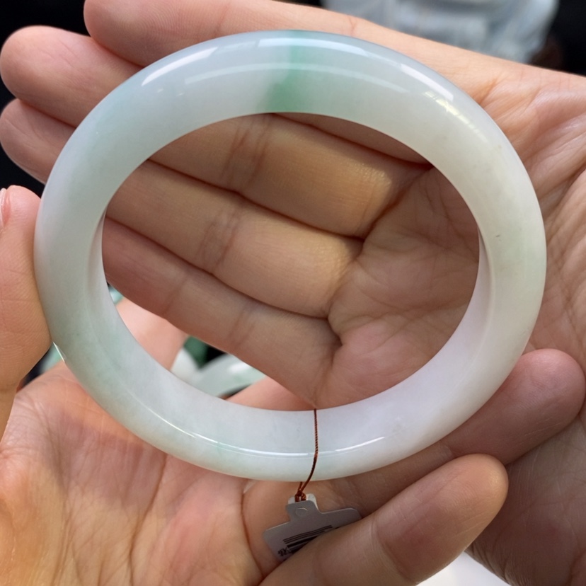 【闪购商品】翡翠手镯未镶嵌