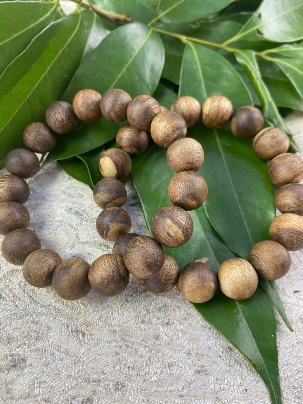 1.3单圈多样性发一沉香手串