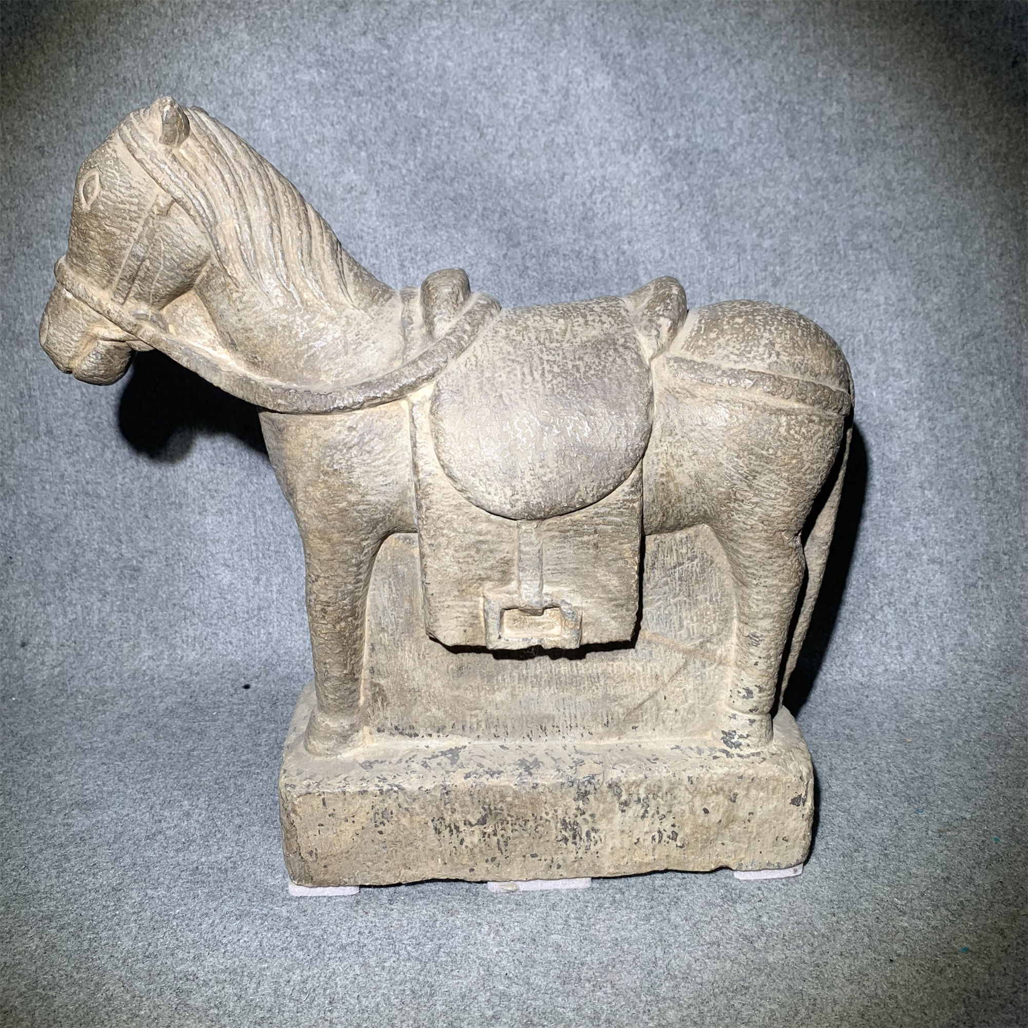 明代石雕马摆件/山东省传承文物商店库出113004