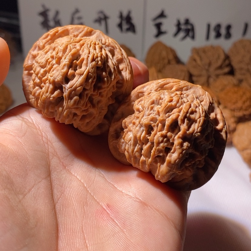 【闪购商品】文玩核桃吊坠落****6