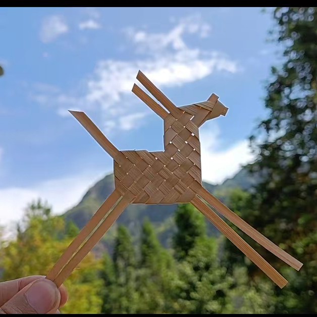 棕草编小毛驴小玩意玩具