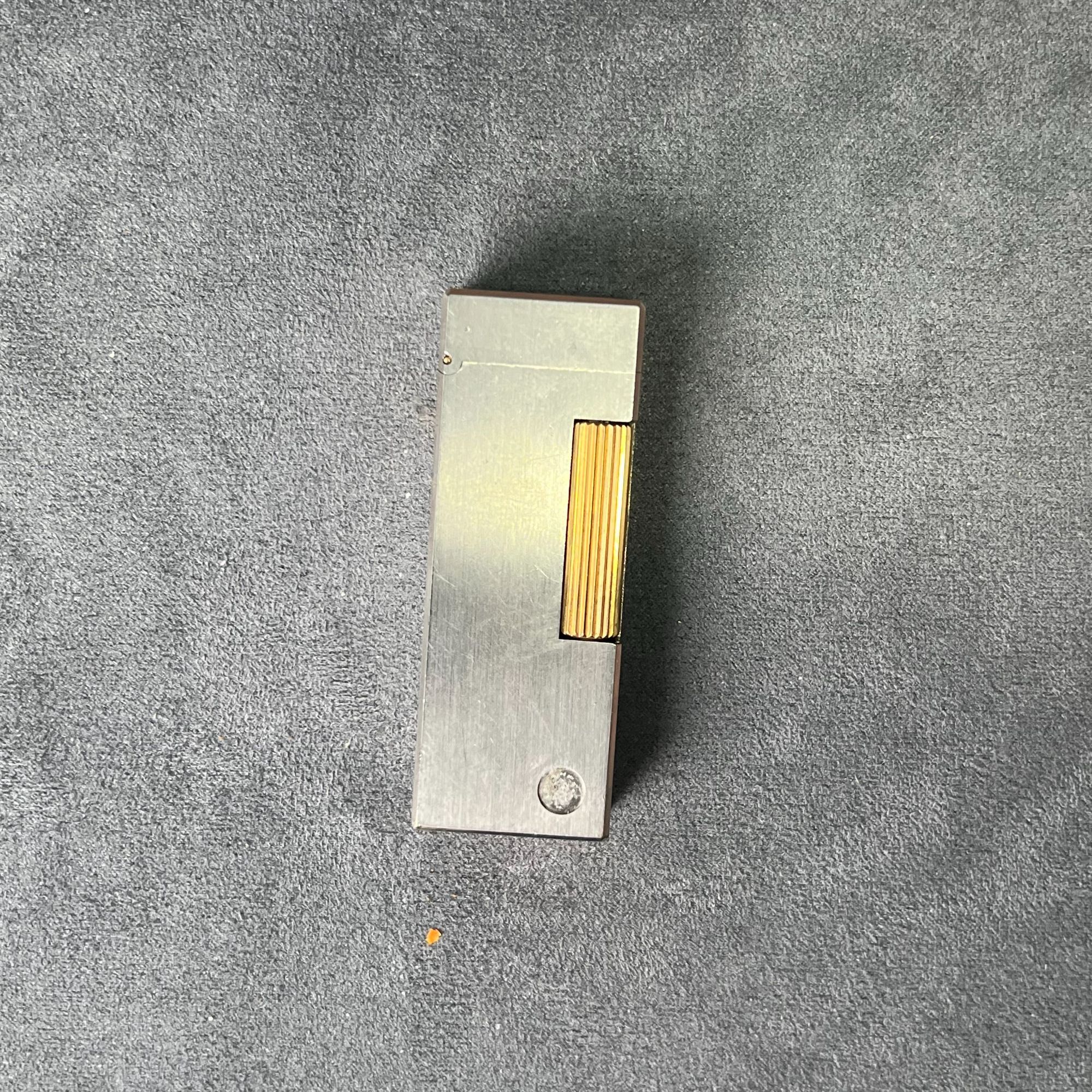 5代银色拉丝纹打火机直播间专用链接