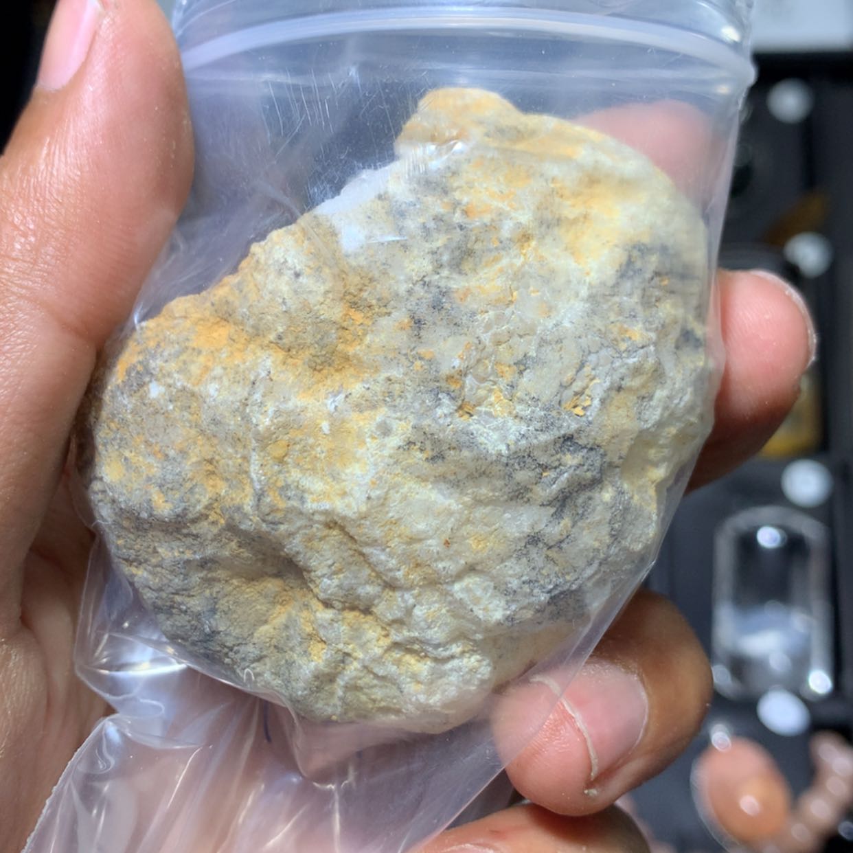 【闪购商品】水晶颈饰未镶嵌奔*