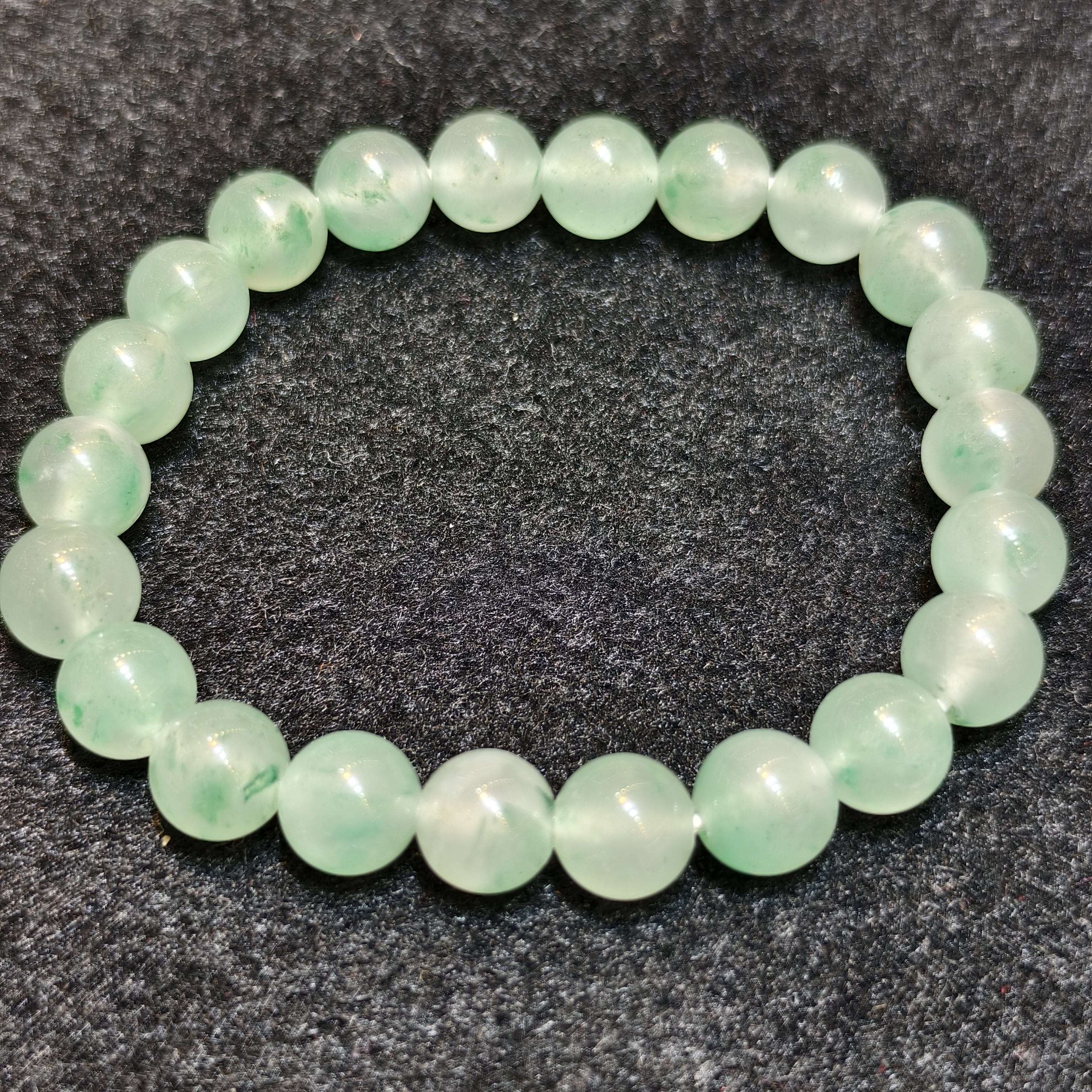 天然非洲翠手串卡8mm