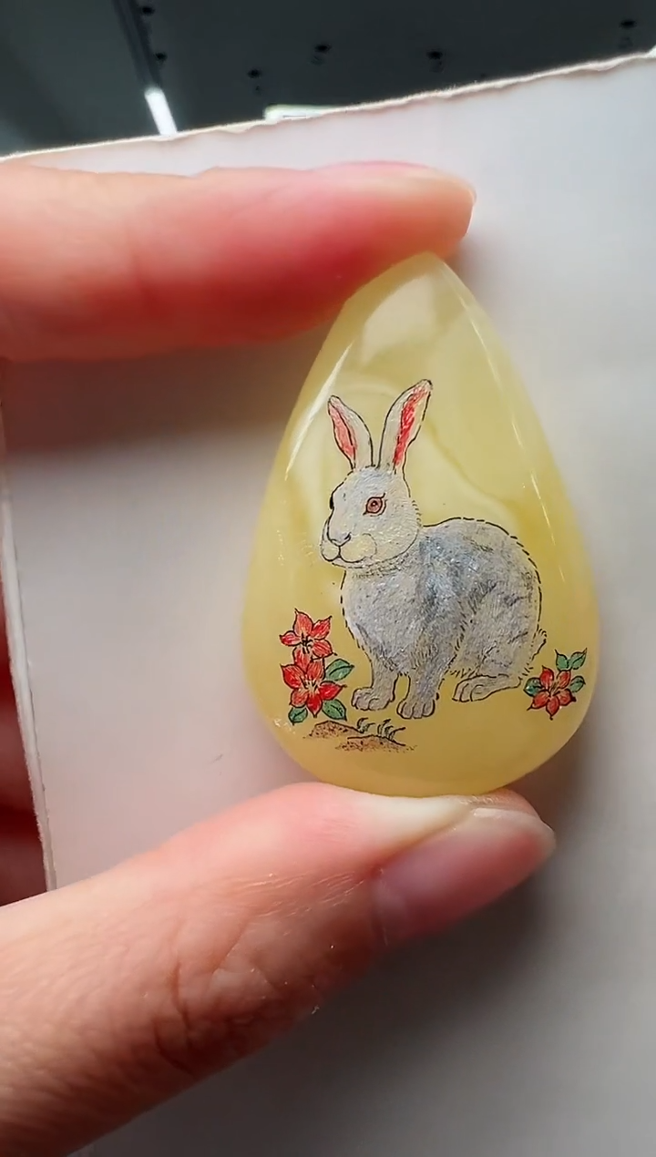【闪购商品】琥珀颈饰未镶嵌小兔子