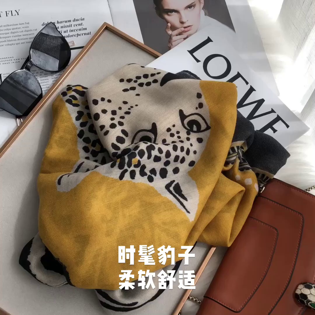 可爱减龄时尚围巾女春夏季韩版百搭豹子图案学生长款纱巾披肩两用