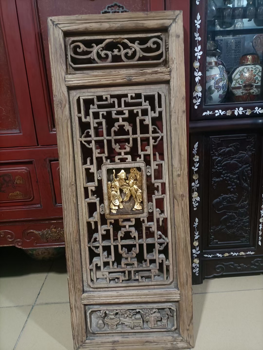 仿古实木门窗镂空雕花格