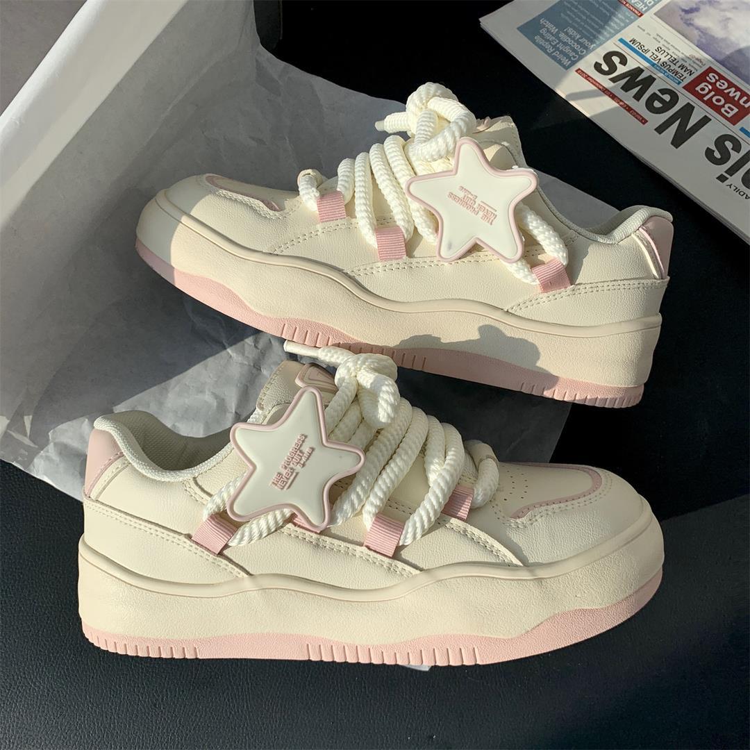 星星ins小众设计板鞋女新款秋季百搭学生党休闲鞋运动复古面包鞋