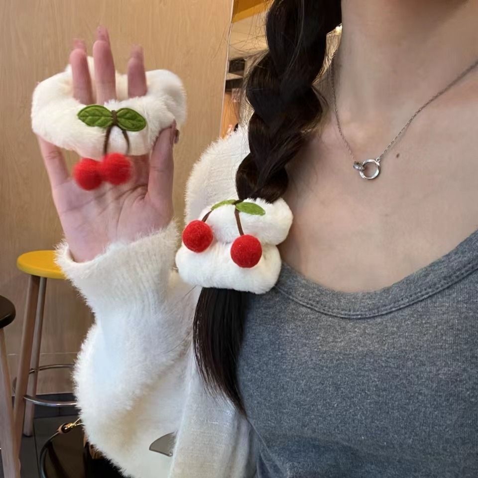 【朝暮】新年红色系毛绒肥肠发绳秋冬显白猪大肠发圈女扎头发皮筋