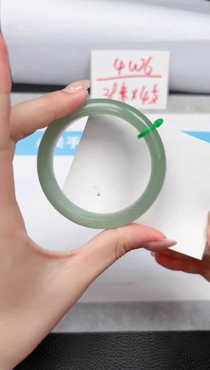 【闪购商品】石英质玉手镯未镶嵌451-53.3