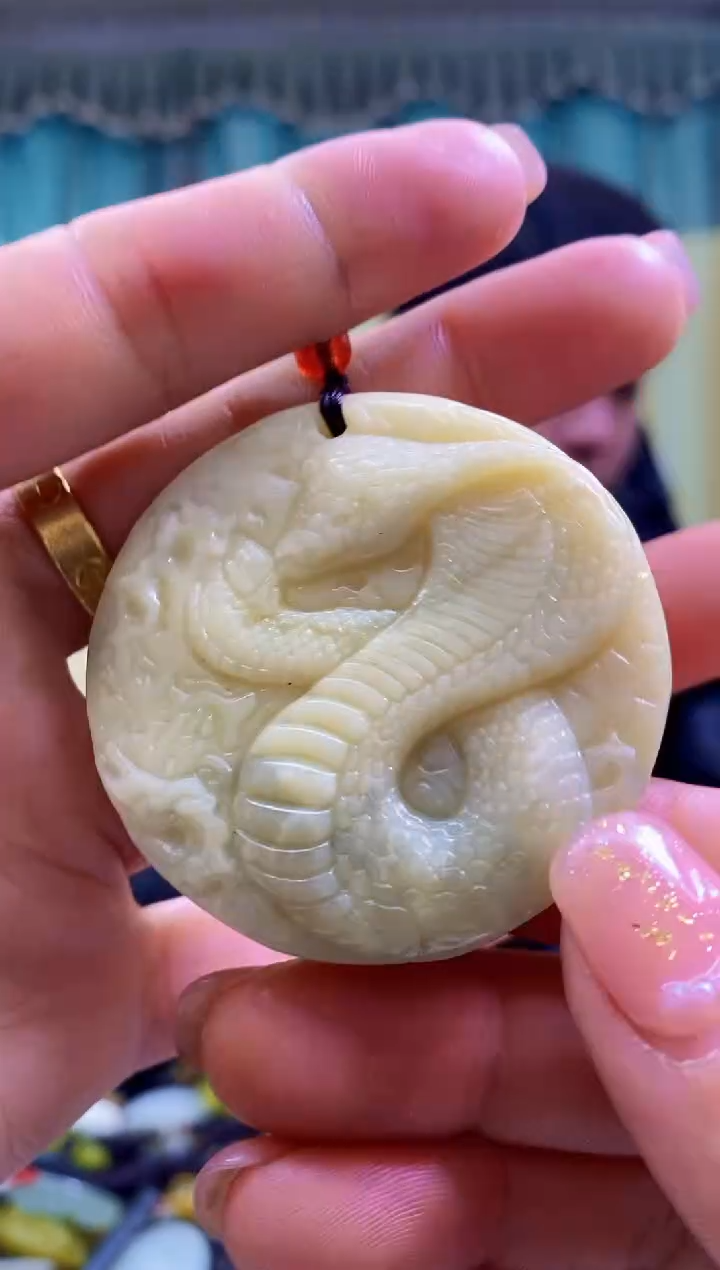 【闪购商品】岫玉吊坠未镶嵌1