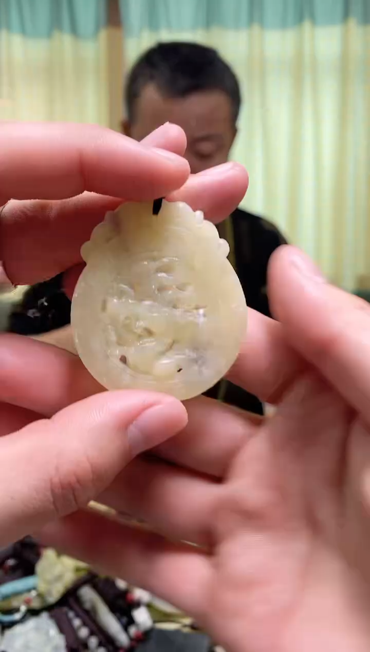 【闪购商品】岫玉吊坠未镶嵌1