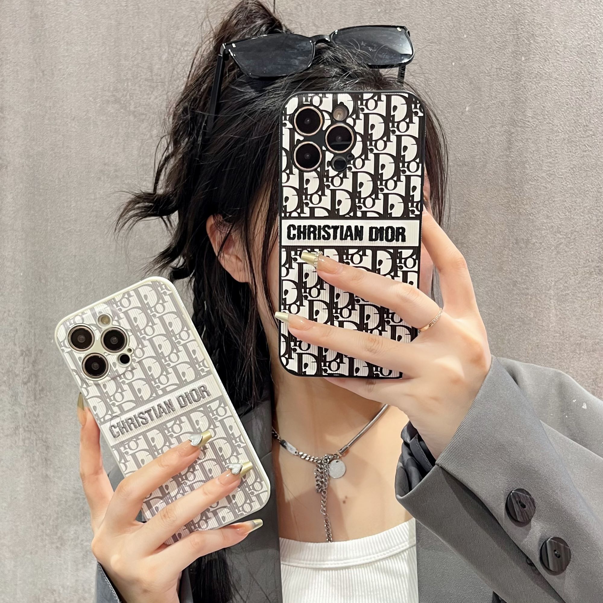 奢华潮牌适用苹果16promax高级手机壳iPhone15pro皮质14全包13女