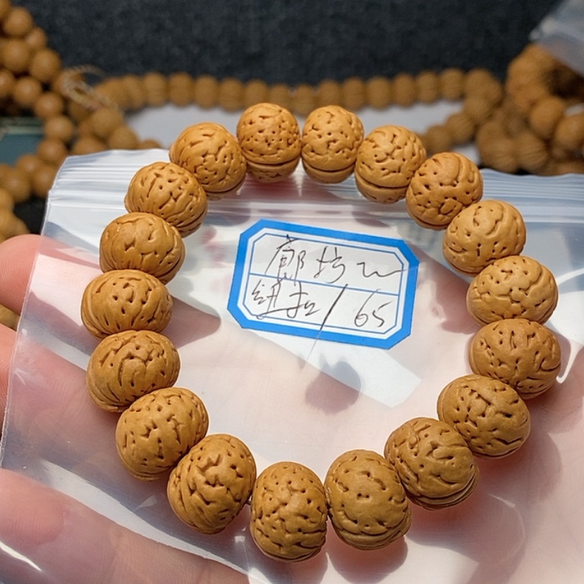 【闪购商品】文玩核桃手串廊****文