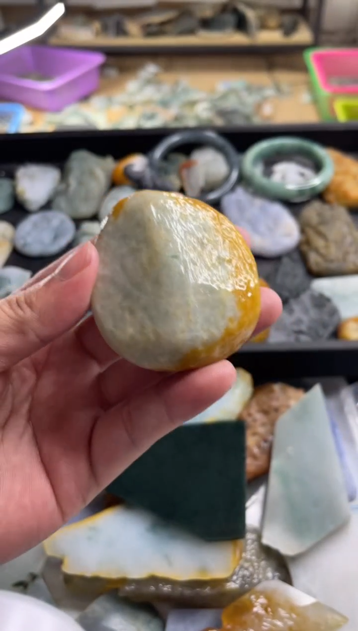 【闪购商品】翡翠颈饰未镶嵌815