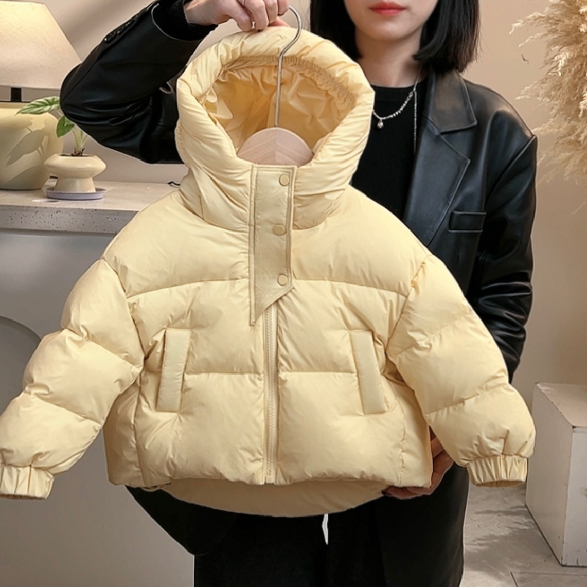 【现货】小言2025韩版儿童宝宝冬季羽绒服中小童连帽加厚保暖外套