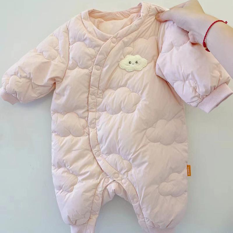 婴儿冬季连体衣可爱轻薄婴幼儿保暖爬爬服超萌宝宝冬装外出服